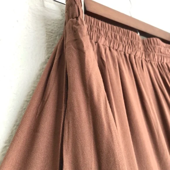 NWT Brown Maxi Skirt With Pockets - Picture 5 of 10